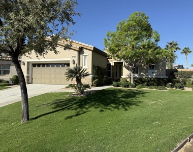 81450 Moonstone Court - Photo Thumbnail 2
