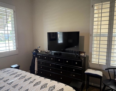 81450 Moonstone Court - Photo Thumbnail 16