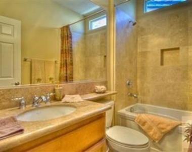 61595 Topaz Drive - Photo Thumbnail 2