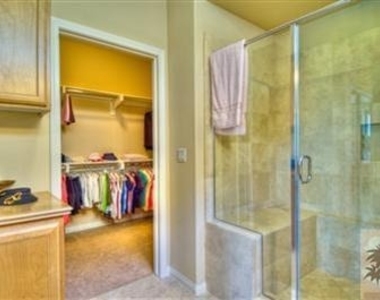 61595 Topaz Drive - Photo Thumbnail 13