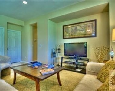 61595 Topaz Drive - Photo Thumbnail 10
