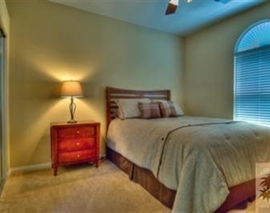 61595 Topaz Drive - Photo Thumbnail 3