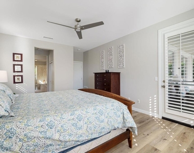 61726 Toro Canyon Way - Photo Thumbnail 18