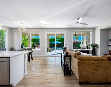 61726 Toro Canyon Way - Photo Thumbnail 9