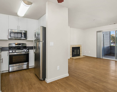 244 Rock Harbor Lane - Photo Thumbnail 42