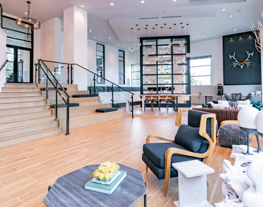 2265 Marietta Blvd Nw - Photo Thumbnail 2