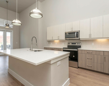 8455 Grace St - Photo Thumbnail 4