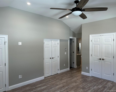 135 Gale Road - Photo Thumbnail 7