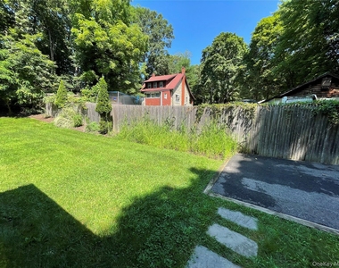 328 E Broadway - Photo Thumbnail 28