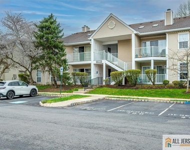 69 Amberly Court - Photo Thumbnail 1