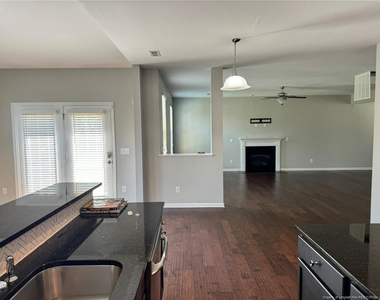 350 River Oak Street - Photo Thumbnail 8