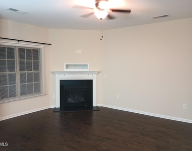247 Cypress Hill Lane - Photo Thumbnail 3