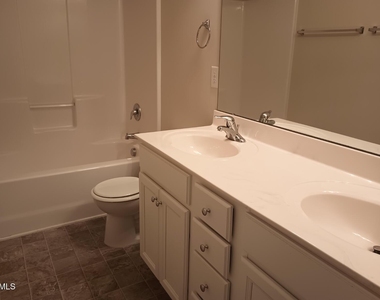 247 Cypress Hill Lane - Photo Thumbnail 17