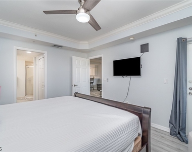 1781 Four Mile Cove Parkway - Photo Thumbnail 11