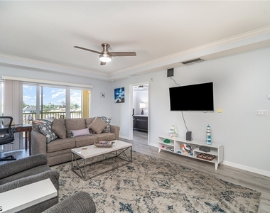 1781 Four Mile Cove Parkway - Photo Thumbnail 9
