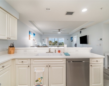 1781 Four Mile Cove Parkway - Photo Thumbnail 4