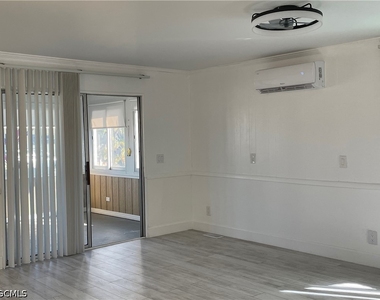 5506 Virginia Dare Lane - Photo Thumbnail 13