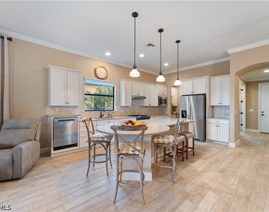 9418 Greyhawk Trail - Photo Thumbnail 5