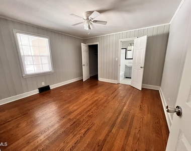807 N Ellis Avenue - Photo Thumbnail 10