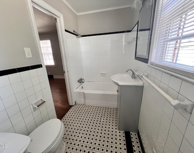 807 N Ellis Avenue - Photo Thumbnail 9