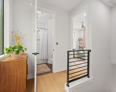 1710 Adina St - Photo Thumbnail 13