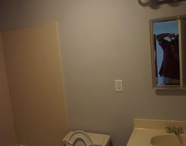 1403 Stephens Drive Ne - Photo Thumbnail 13