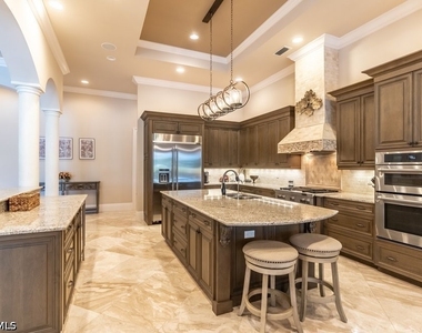 16659 Pistoia Way - Photo Thumbnail 10