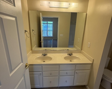 2520 Friedland Place - Photo Thumbnail 14