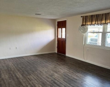95 S Fillmore Street - Photo Thumbnail 1