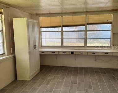 95 S Fillmore Street - Photo Thumbnail 23