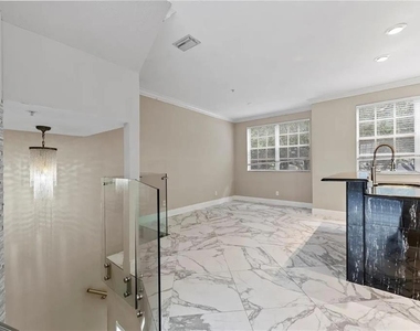 1437 Harbour Walk Road - Photo Thumbnail 4