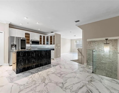1437 Harbour Walk Road - Photo Thumbnail 13