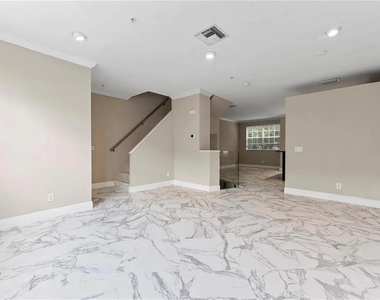 1437 Harbour Walk Road - Photo Thumbnail 17
