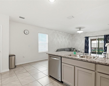 2839 Maiden Grass Isle - Photo Thumbnail 15