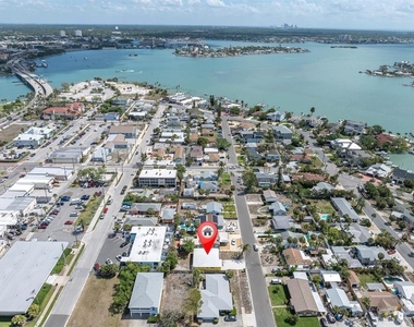 333 72nd Avenue - Photo Thumbnail 33