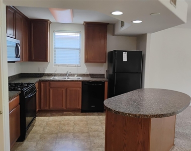 254 Trestle Tree - Photo Thumbnail 5