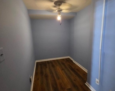 4600 Duke Street - Photo Thumbnail 12
