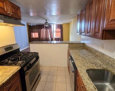 4600 Duke Street - Photo Thumbnail 5