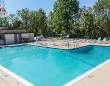 4600 Duke Street - Photo Thumbnail 15