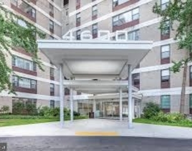 4600 Duke Street - Photo Thumbnail 2