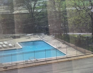 4600 Duke Street - Photo Thumbnail 13