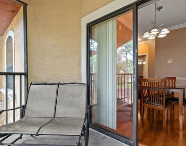 2141 Portofino Place - Photo Thumbnail 21