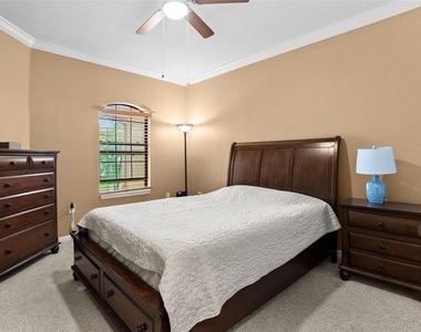 2141 Portofino Place - Photo Thumbnail 22
