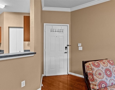 2141 Portofino Place - Photo Thumbnail 2