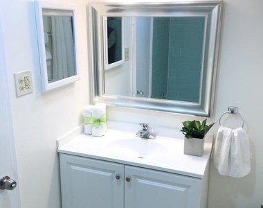 5929 Quantrell Avenue - Photo Thumbnail 11