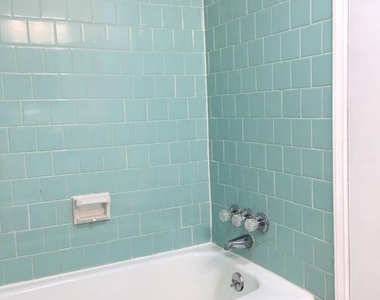 5929 Quantrell Avenue - Photo Thumbnail 12