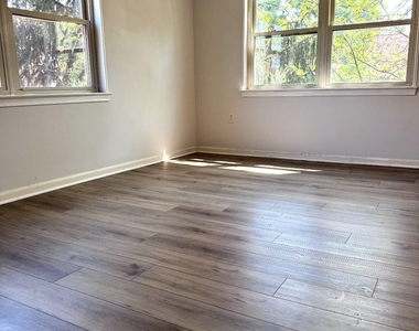 5929 Quantrell Avenue - Photo Thumbnail 14