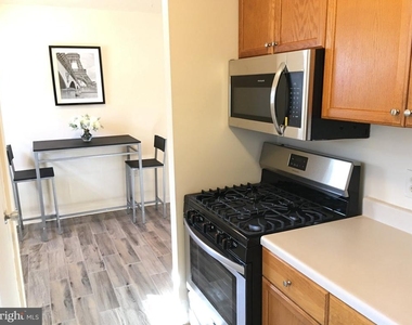 5929 Quantrell Avenue - Photo Thumbnail 17