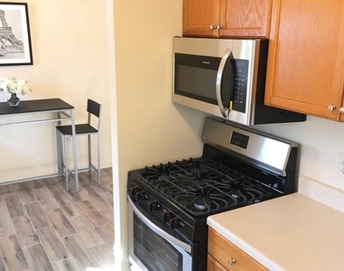 5929 Quantrell Avenue - Photo Thumbnail 20