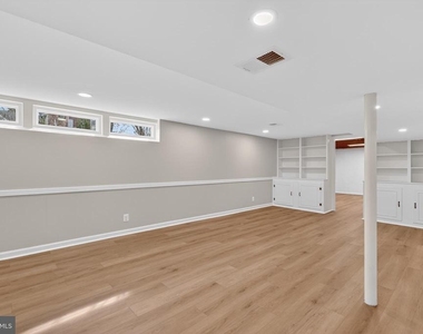 4625 Strathblane Place - Photo Thumbnail 13
